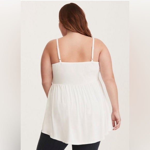 Womens Torrid Ivory White Crochet Babydoll Soft Cami Tank Sz 3 Hi Low Swing Top - Picture 3 of 8